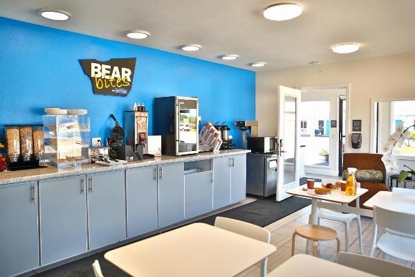 Travelodge by Wyndham Crescent City Main image